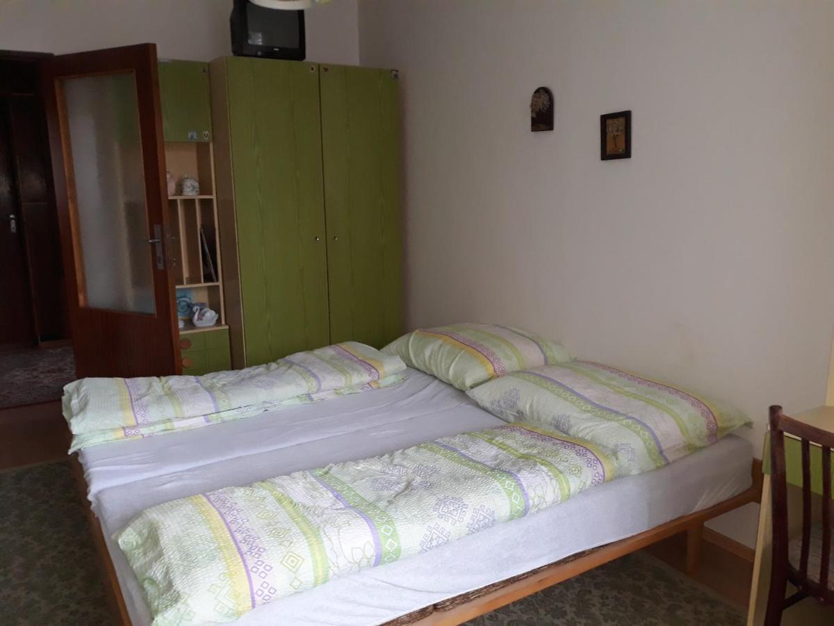 Bed and Breakfast U Katky Vrbov Exterior foto